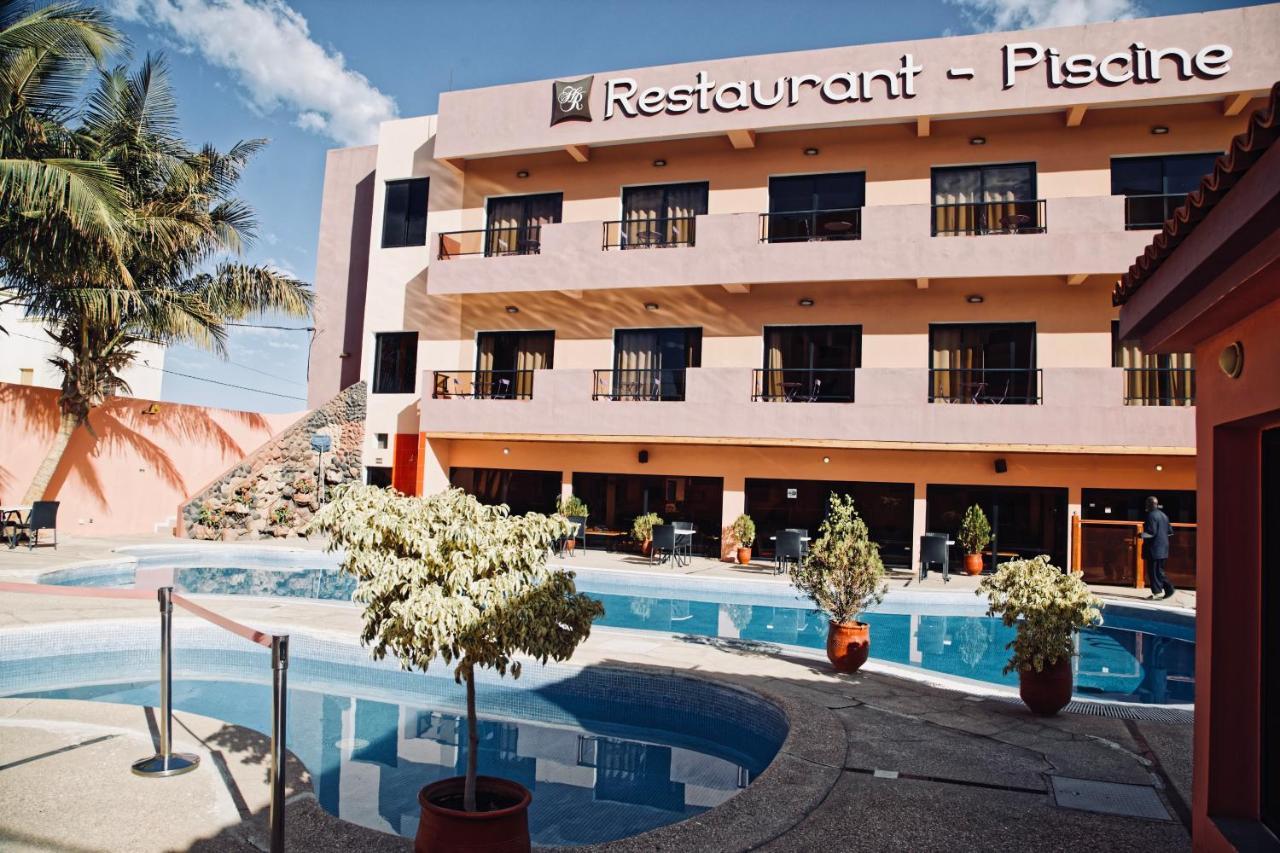 Hotel Iman Нуакшот Екстериор снимка