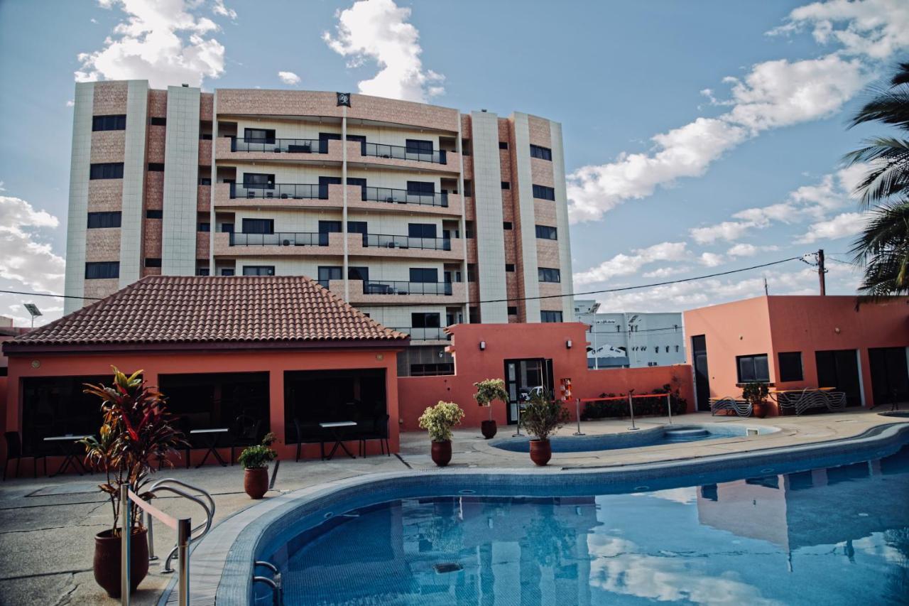 Hotel Iman Нуакшот Екстериор снимка
